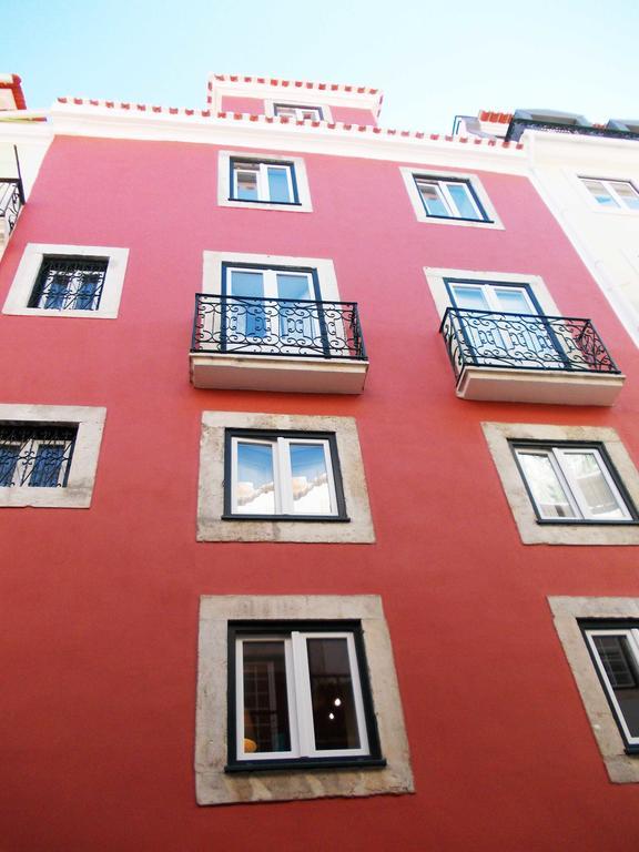 Contemporary Lisbon Apartment In Historical Chiado Exterior foto